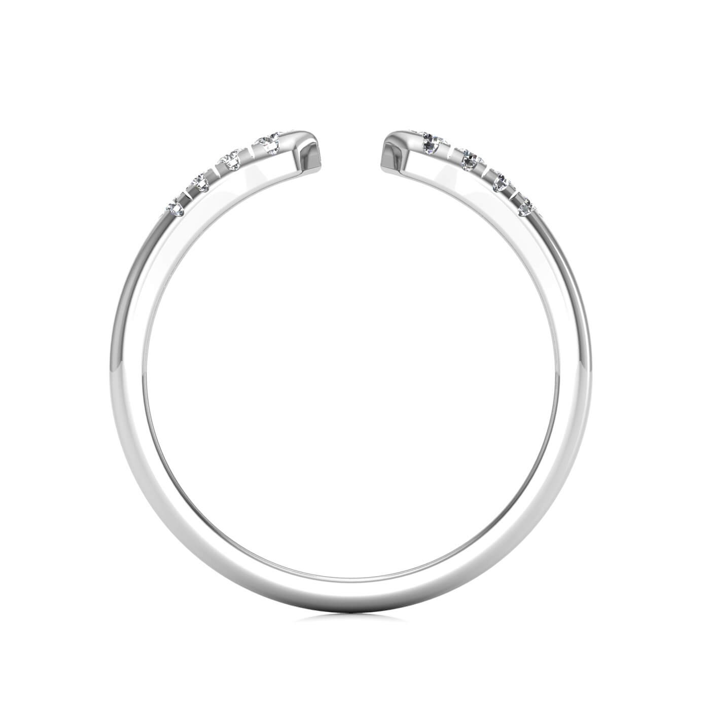 https://goldiam.co.il/sites/default/files/R53246-1%20ren_Through%20Finger_Diamond%20Bermark_Silver%20Low%20toon%20-%20Bermark-72536c7e-31d9-44e2-913d-3180b39321da_White%20Loukas%20Low%20reflection.jpg